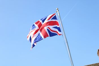 Fahne Grossbritanien Foto zeigt die englische Fahne - Bildrechte balesstudio auf Unsplash